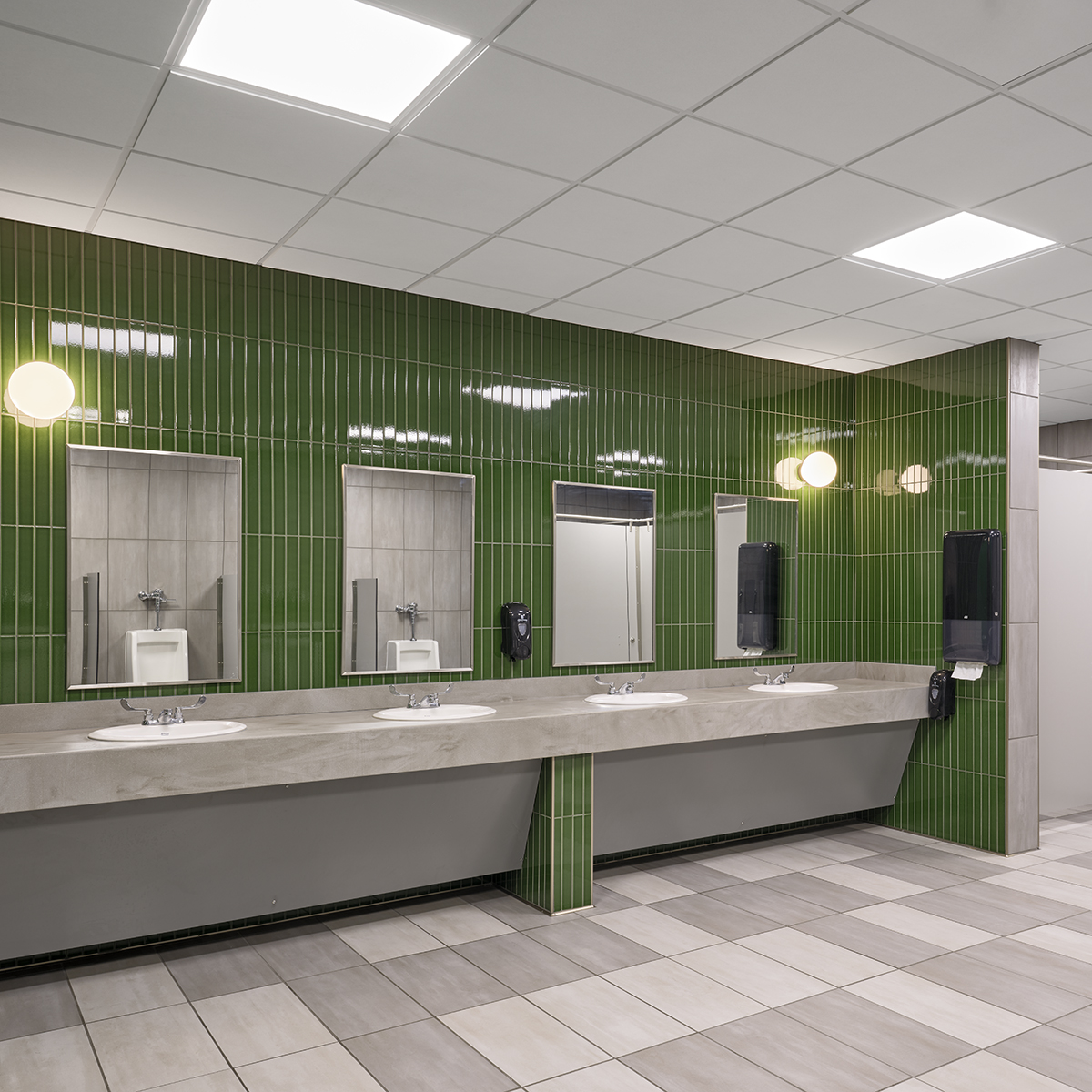 WSU_Restroom_1200